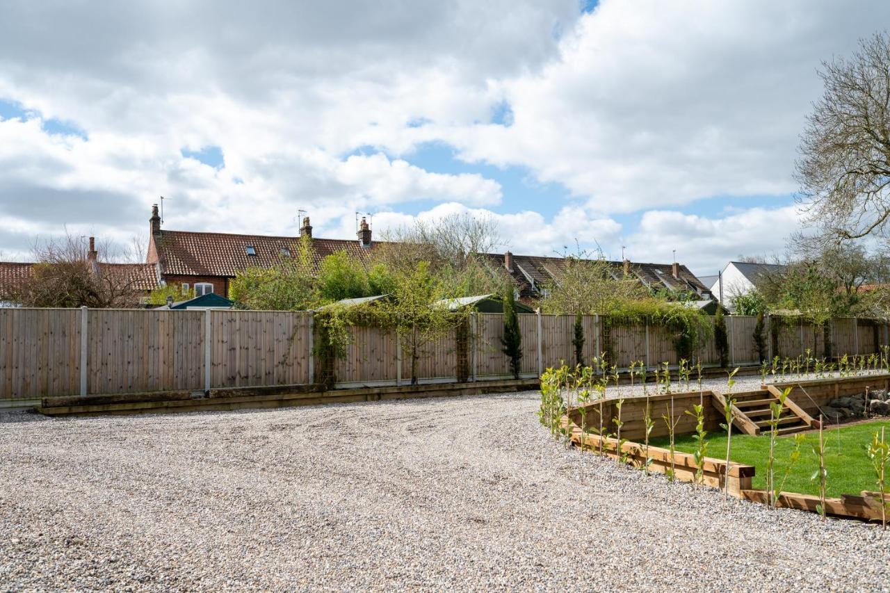 Villa Little House - Perfect For Exploring The Broads Acle Exterior foto